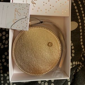 LC Lauren Conrad Wristlet